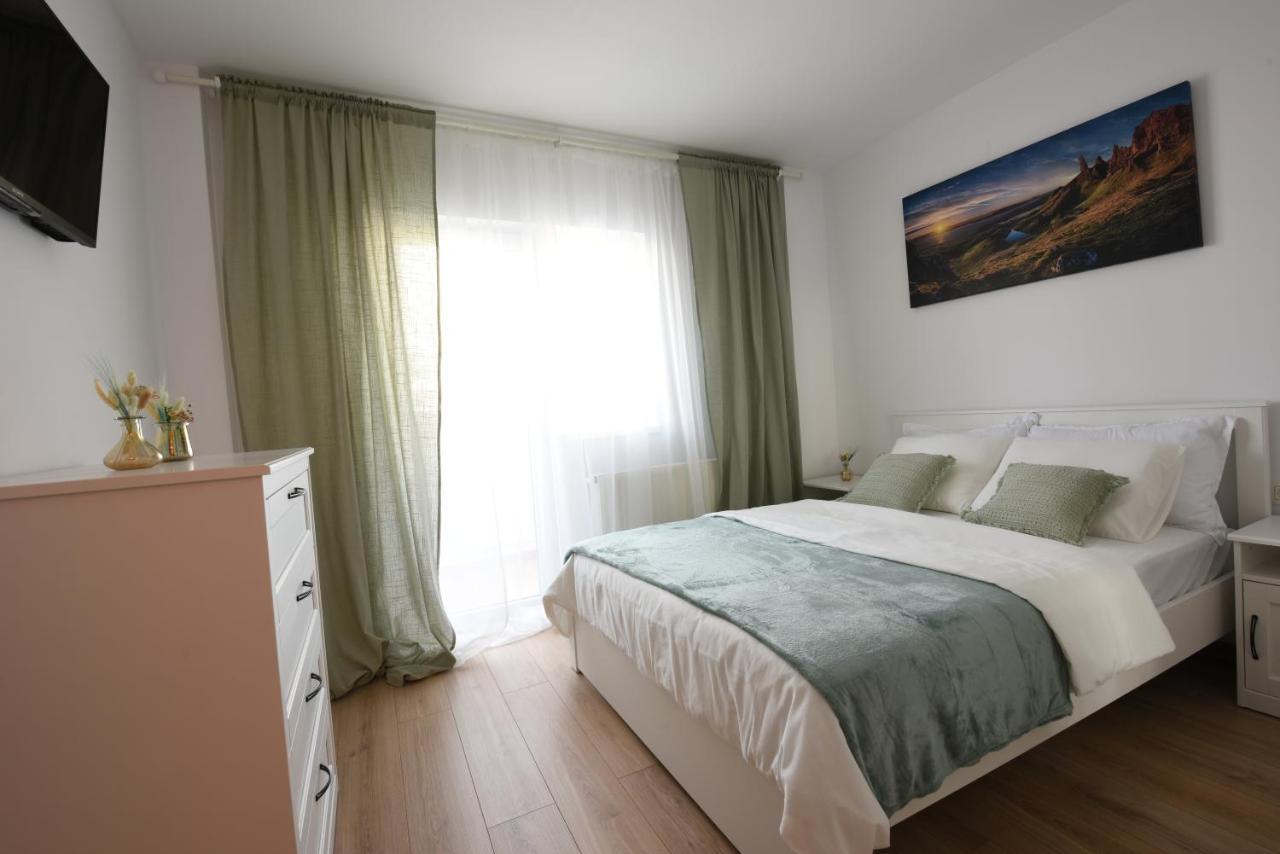 Ketal Apartment Брашов Екстериор снимка
